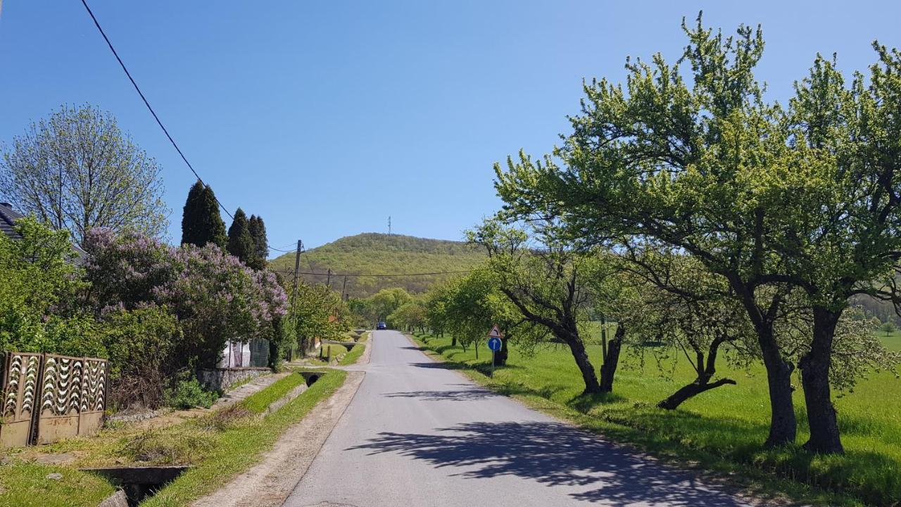 Tepke Guesthouse Garáb Buitenkant foto