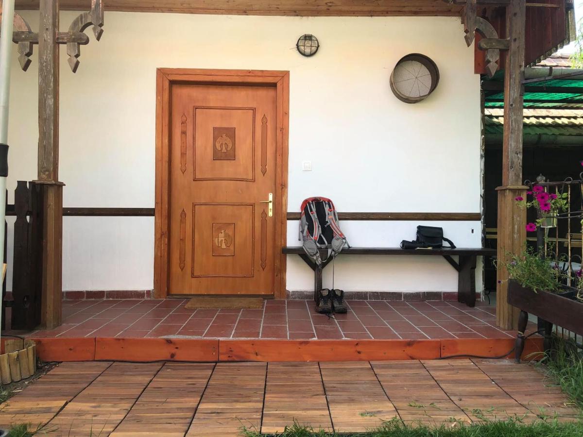 Tepke Guesthouse Garáb Buitenkant foto